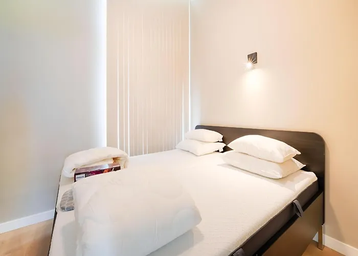 בית נופש Near Kaag Lakes Oud Ade