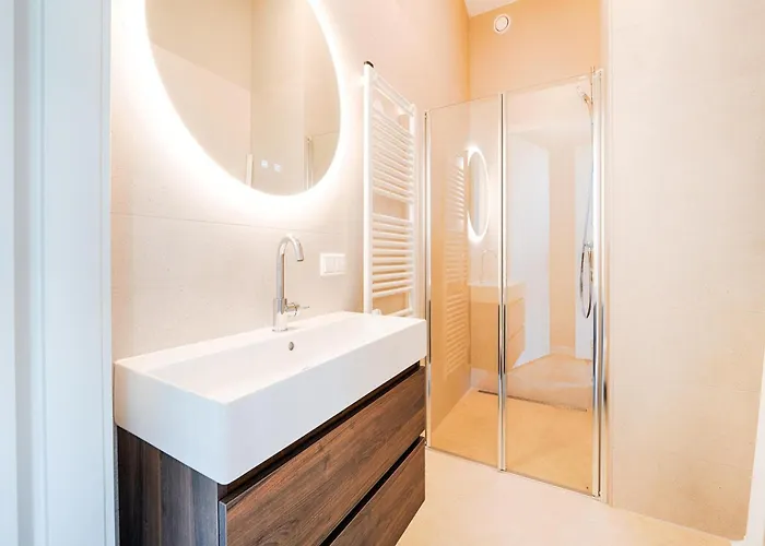 Near Kaag Lakes בית נופש