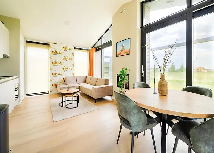 Near Kaag Lakes בית נופש *